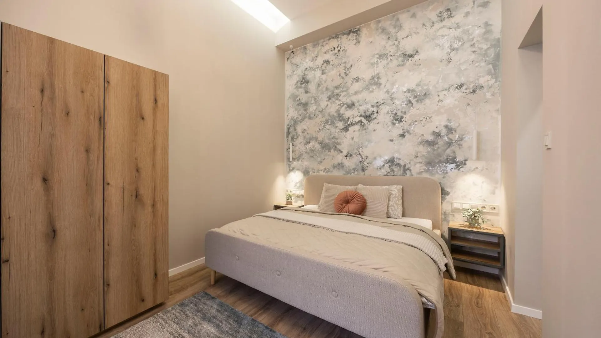 Exclusive Stylish Suite By Prestige Homes Next To The Oktogon Budapest Apartment